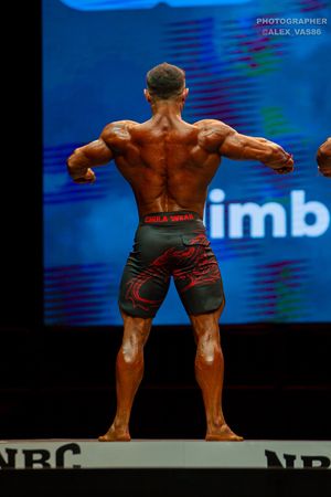 MEN'S PHYSIQUE 174